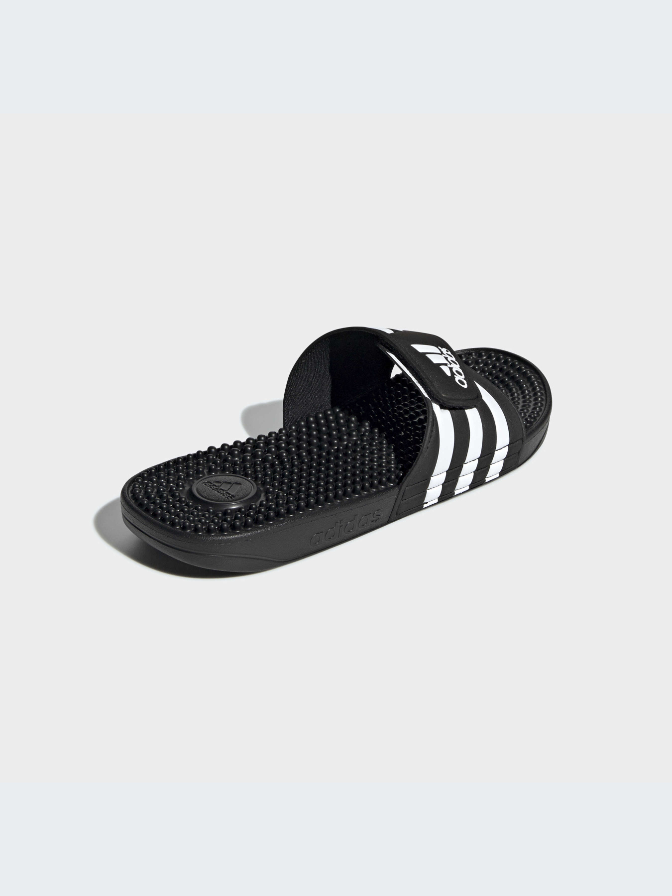Шлёпанцы Adidas модель F35580-KZ Шлёпанцы Adidas модель F35580-KZ Фото