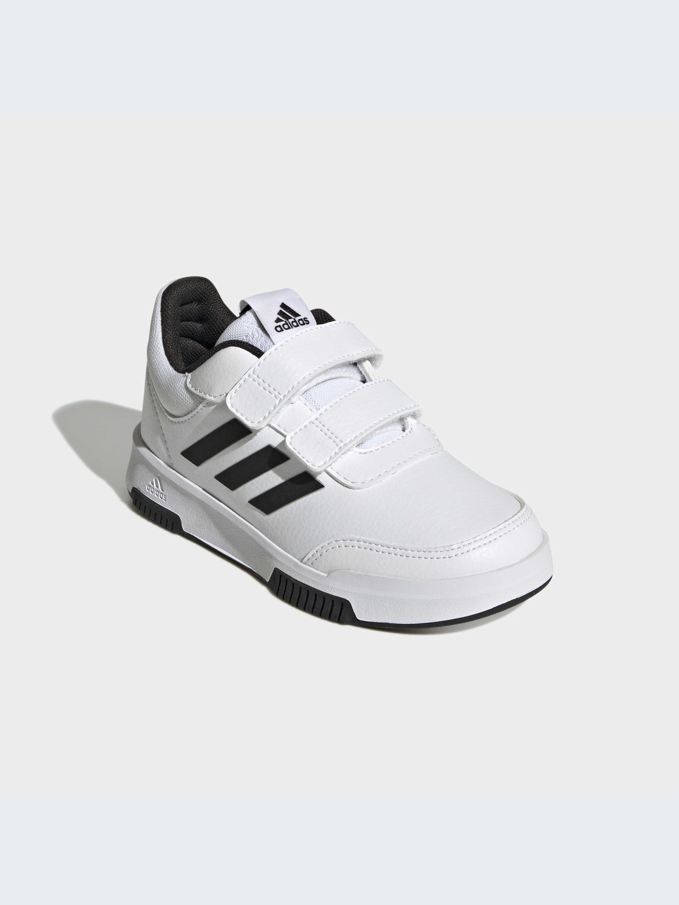 Кроссовки Adidas модель GW1981-KZ Кроссовки Adidas модель GW1981-KZ Фото