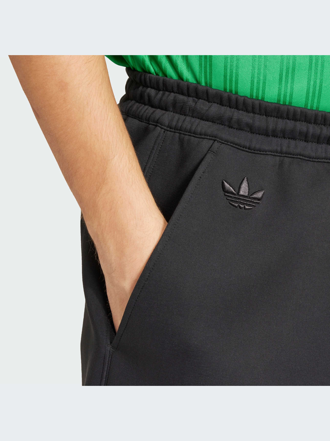 Шорты Adidas модель IR9430-KZ Фото