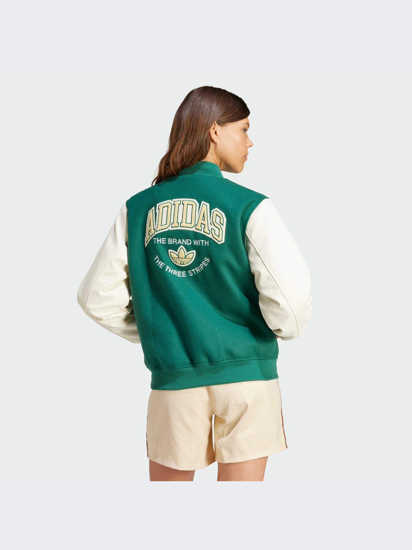 Куртки и дубленки Adidas Graphics модель IT7826-KZ Фото