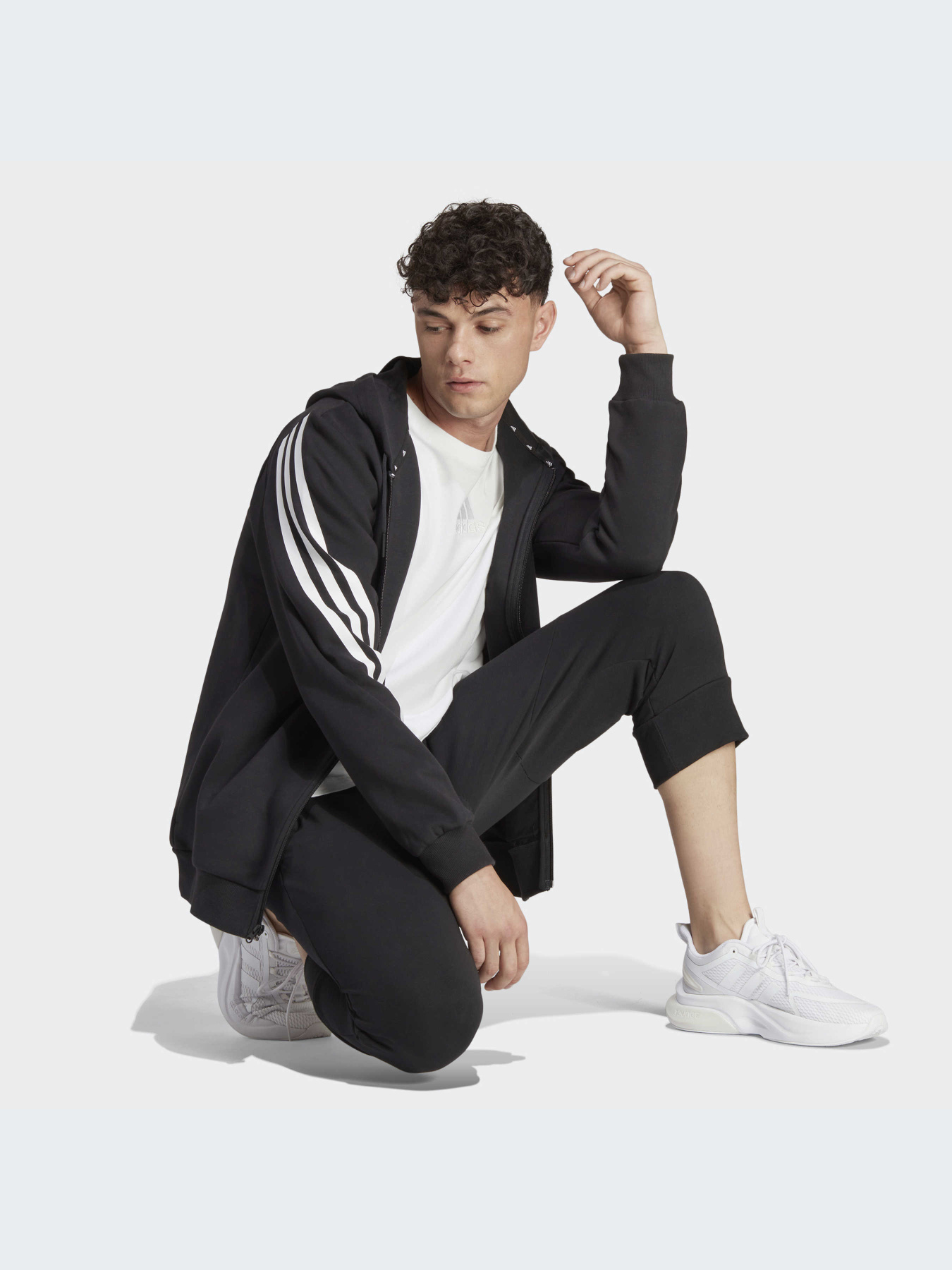 Шорты Adidas модель HA4350-KZ Фото