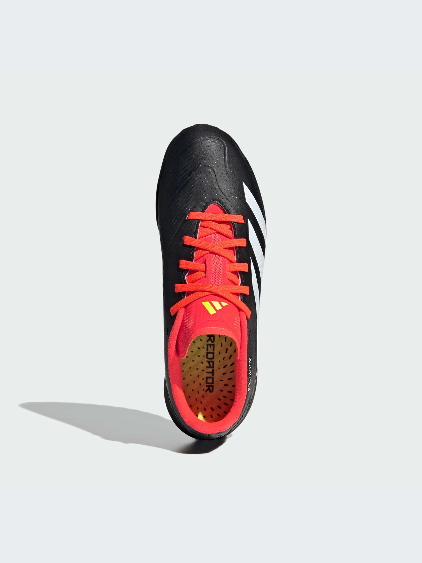 Кроссовки Adidas Predator модель IG5442-KZ Фото