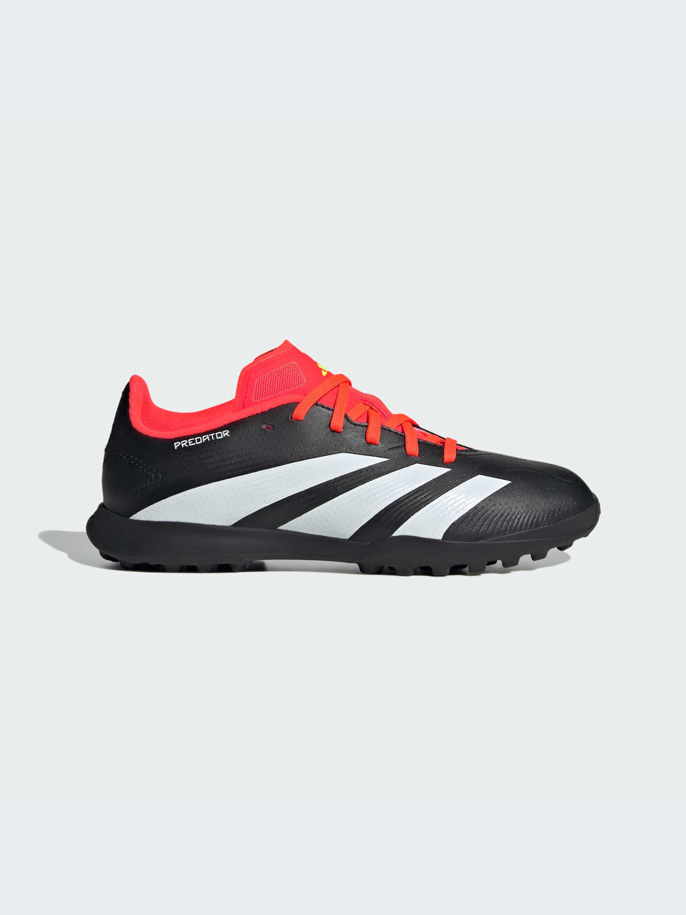 Кроссовки Adidas Predator модель IG5442-KZ Фото