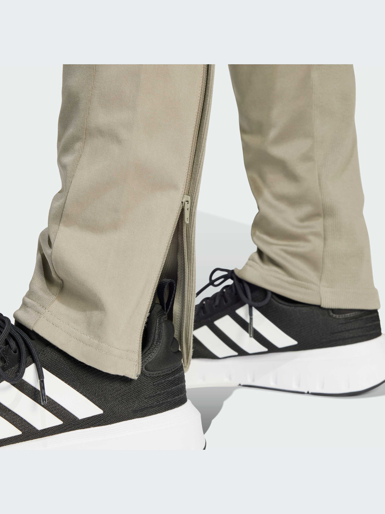 Брюки Adidas Tiro модель IS1504-KZ Фото
