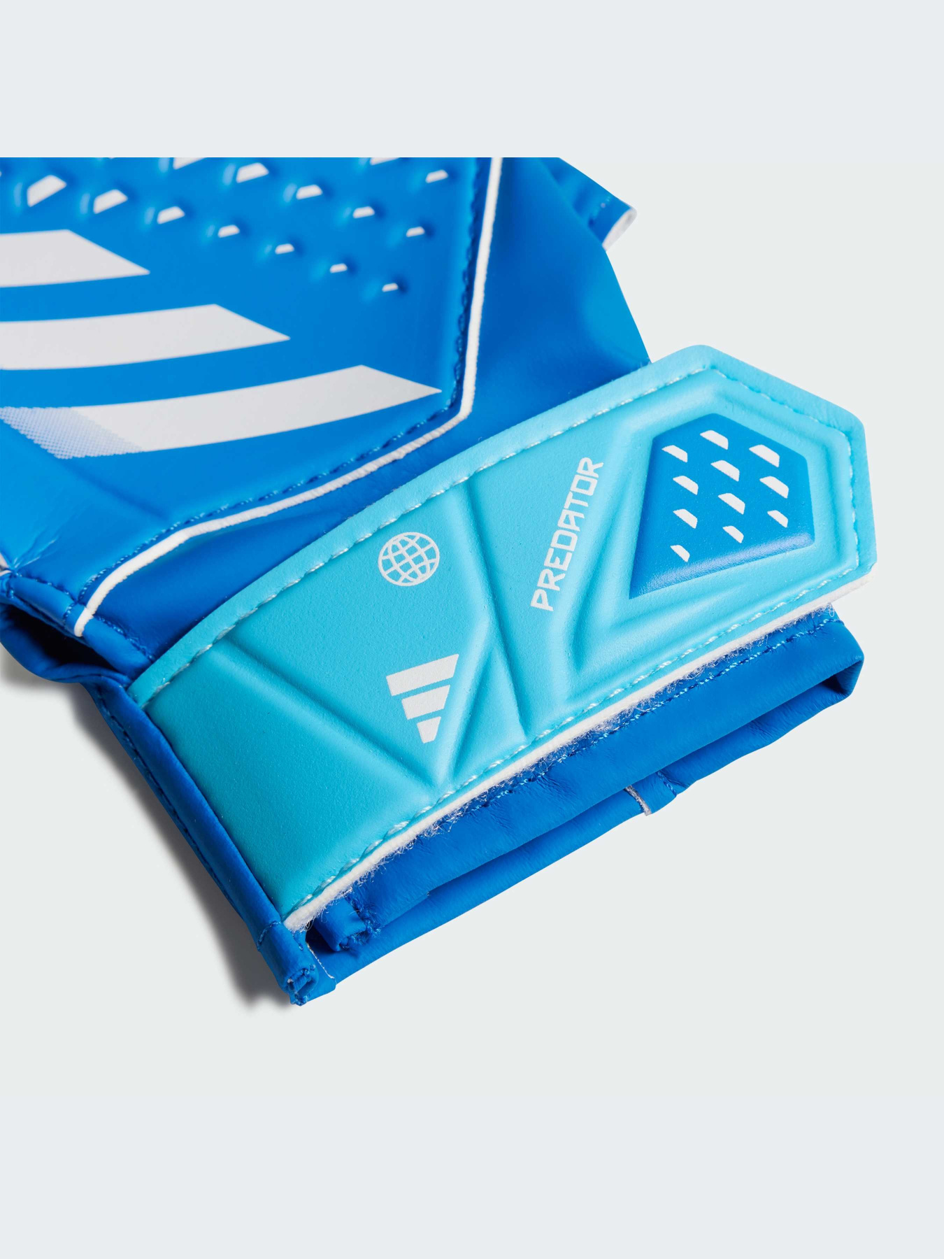 Перчатки для спорта Adidas Predator модель IA0857-KZ Фото