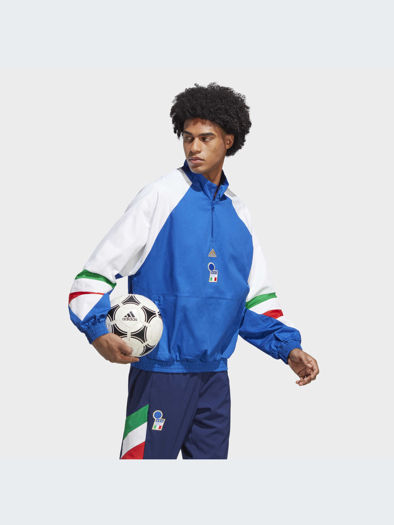 Худи и свитшоты Adidas модель HT2188-KZ Фото