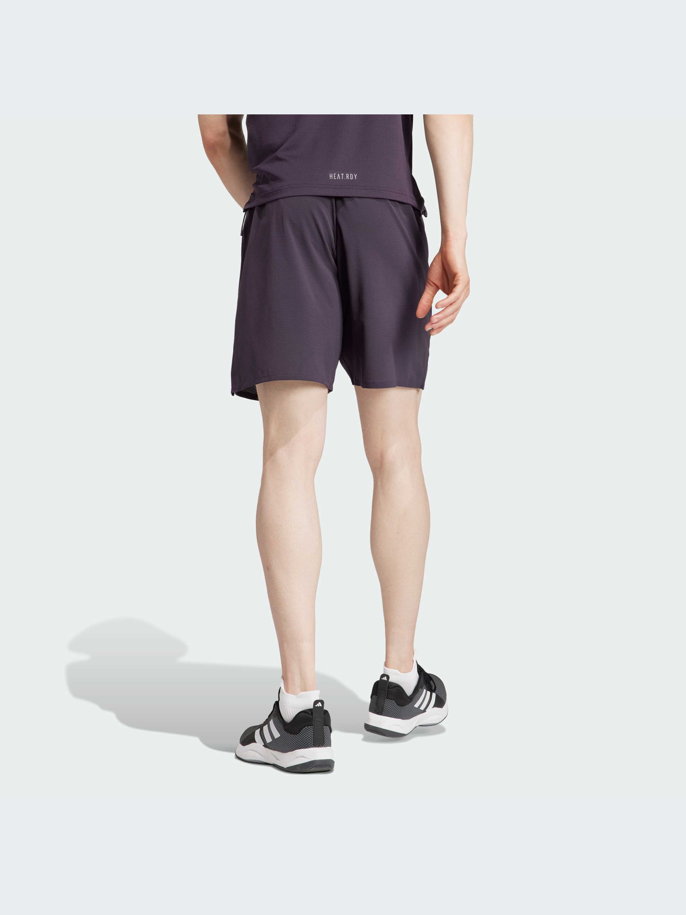 Шорты Adidas модель IN8773-KZ Шорты Adidas модель IN8773-KZ Фото