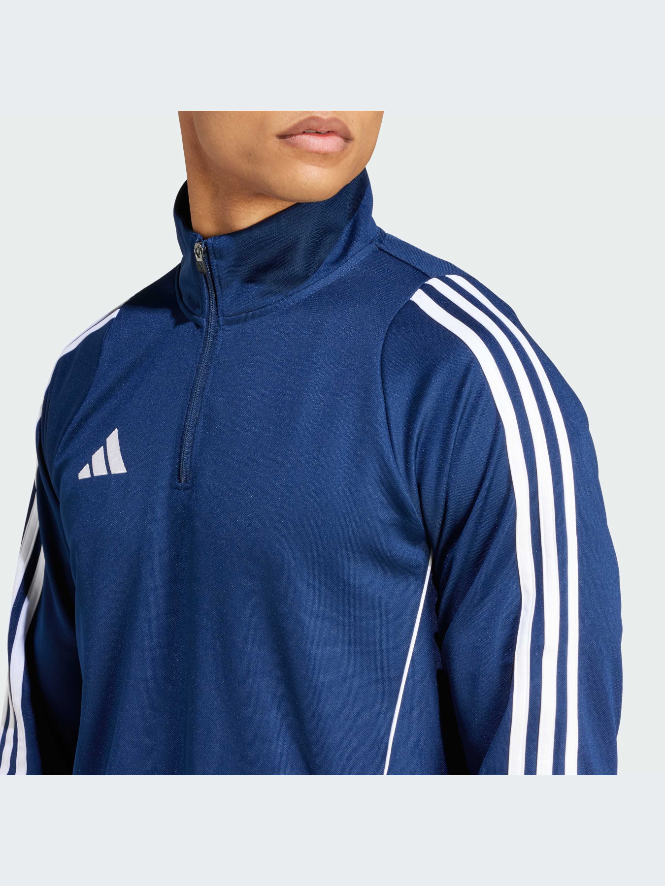 Худи и свитшоты Adidas Tiro модель IS1044-KZ Фото