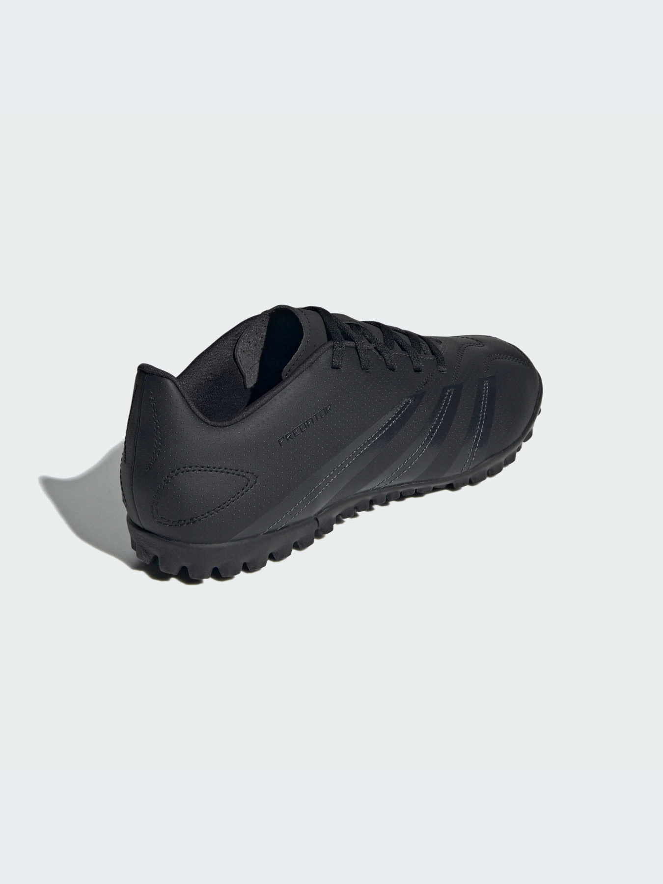 Кроссовки Adidas Predator модель IG5458-KZ Фото