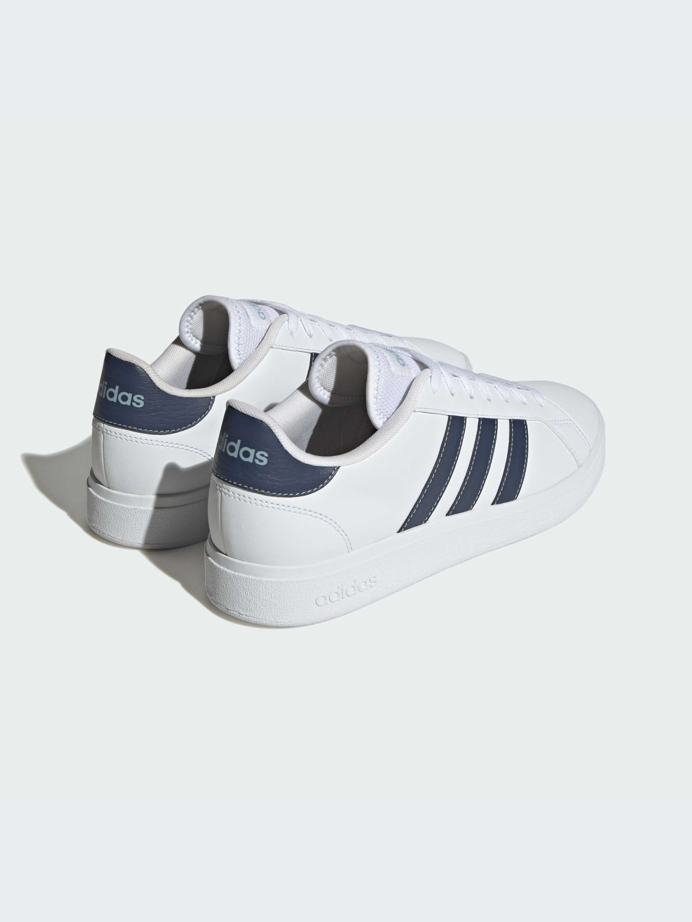 Кеды Adidas модель ID4457-KZ Фото