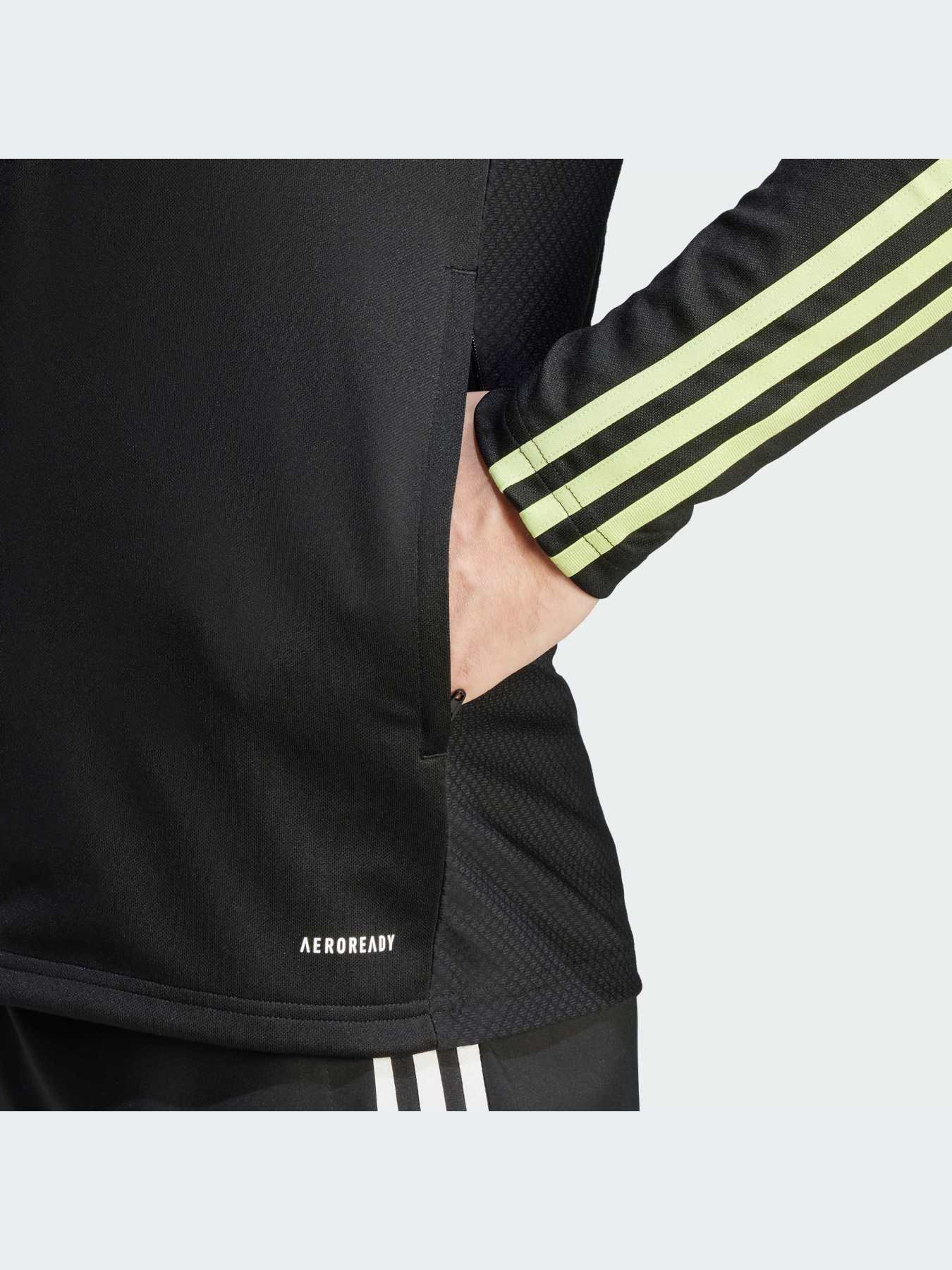Худи и свитшоты Adidas Tiro модель IN8168-KZ Фото