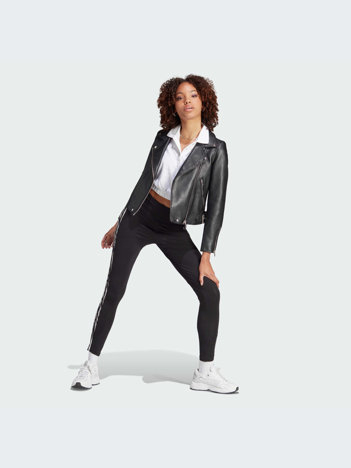 Брюки Adidas Graphics модель IJ7782-KZ Фото
