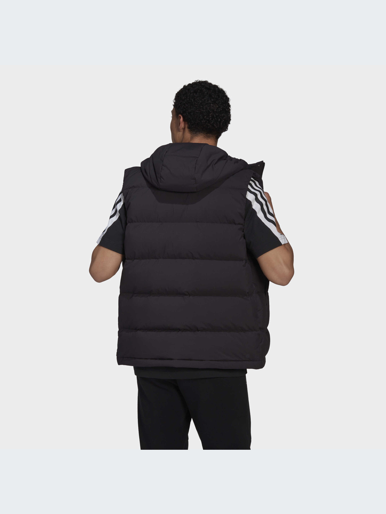 Куртки и дубленки Adidas модель HG6277-KZ Фото