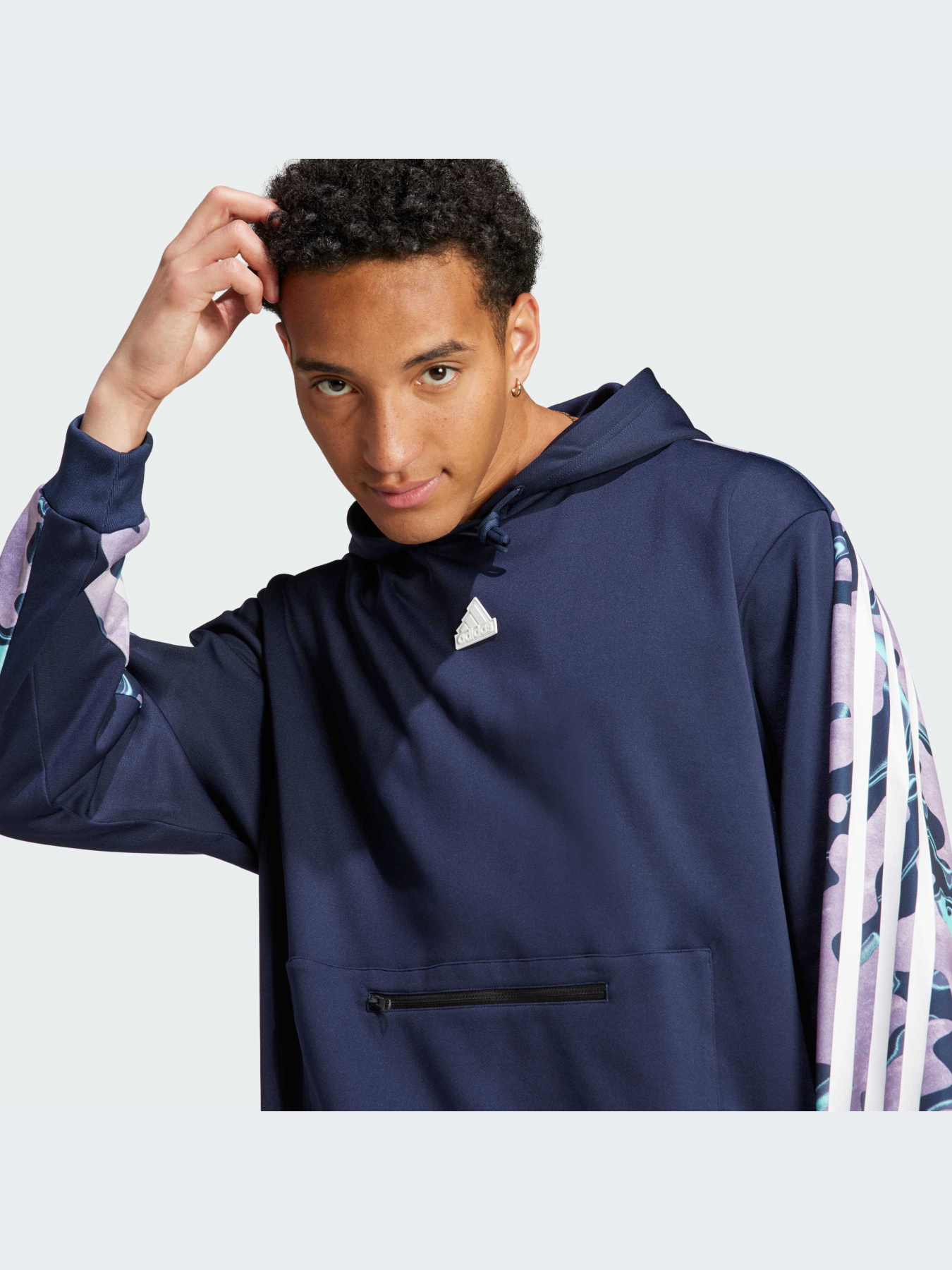 Худи и свитшоты Adidas Icons модель IJ8848-KZ Фото