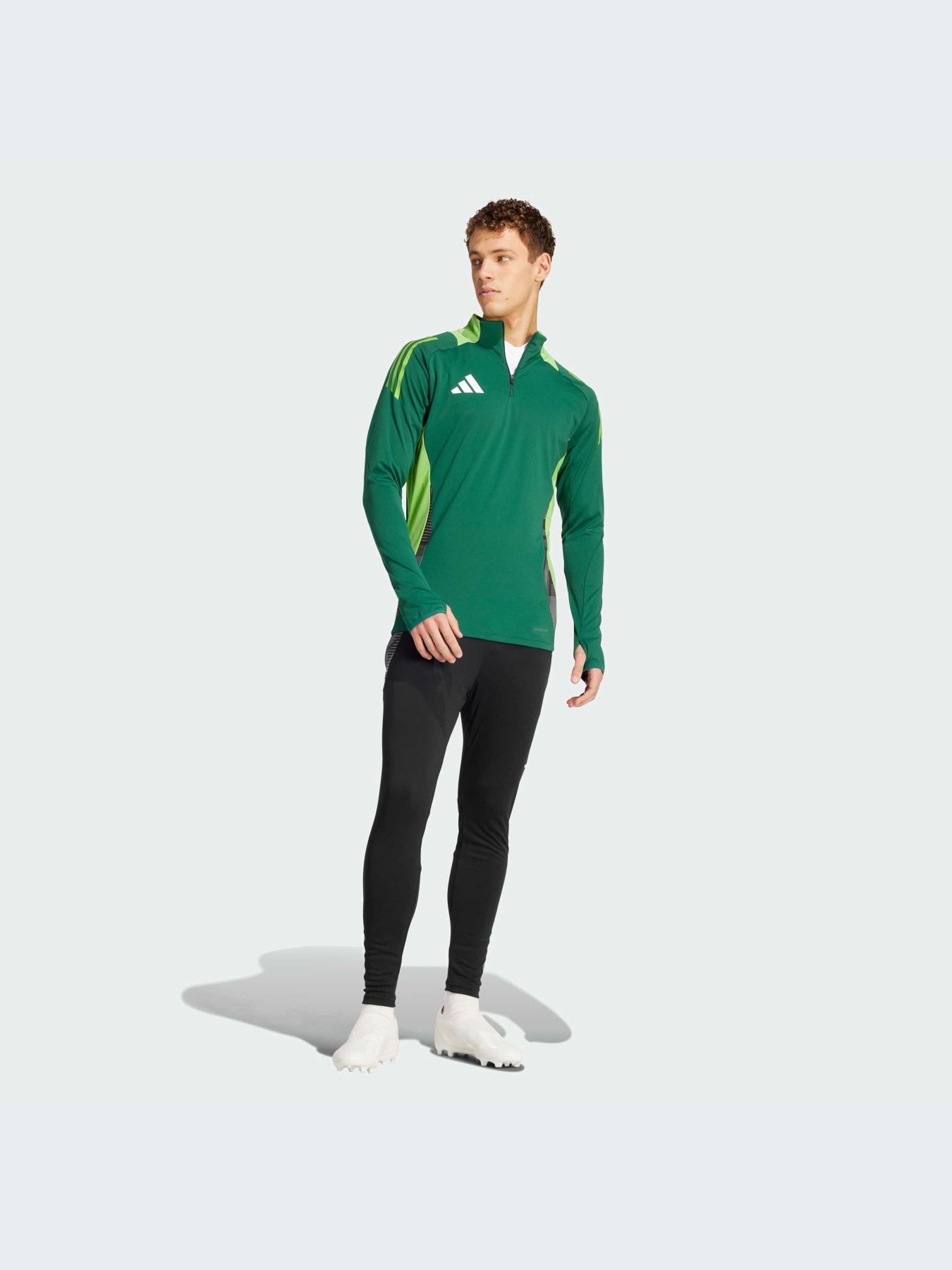 Худи и свитшоты Adidas Tiro модель IS1643-KZ Фото