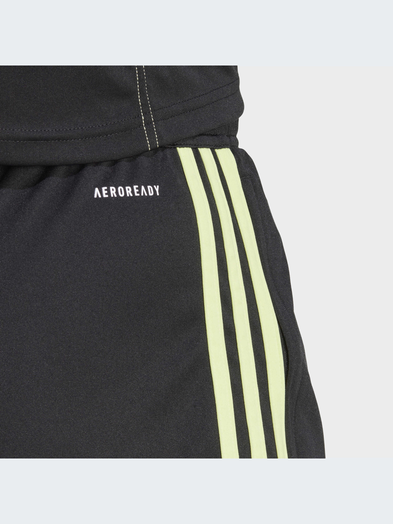 Шорты Adidas Tiro модель IL7126-KZ Фото