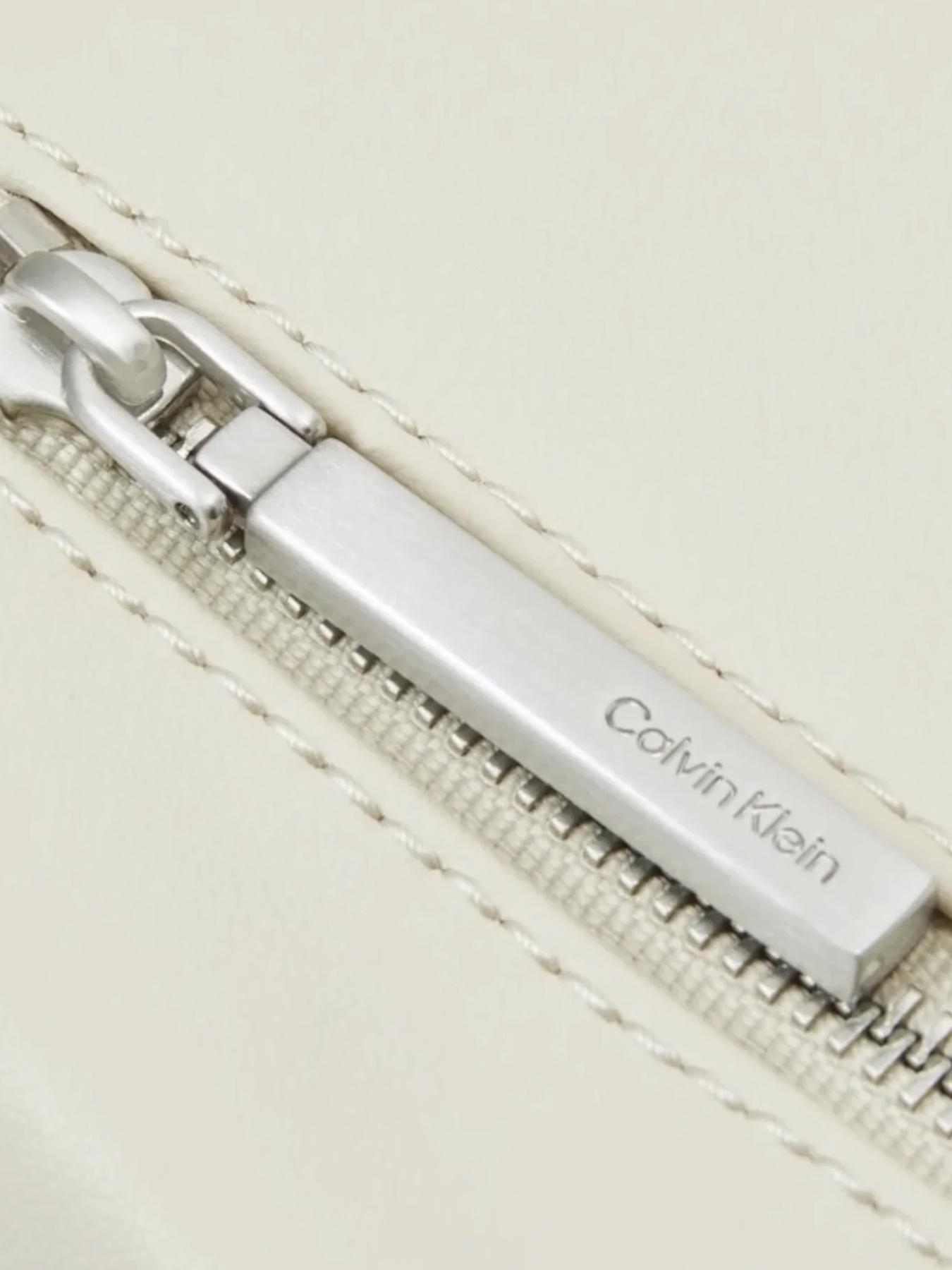 Сумки Calvin Klein модель K60K611355-PC4 Фото