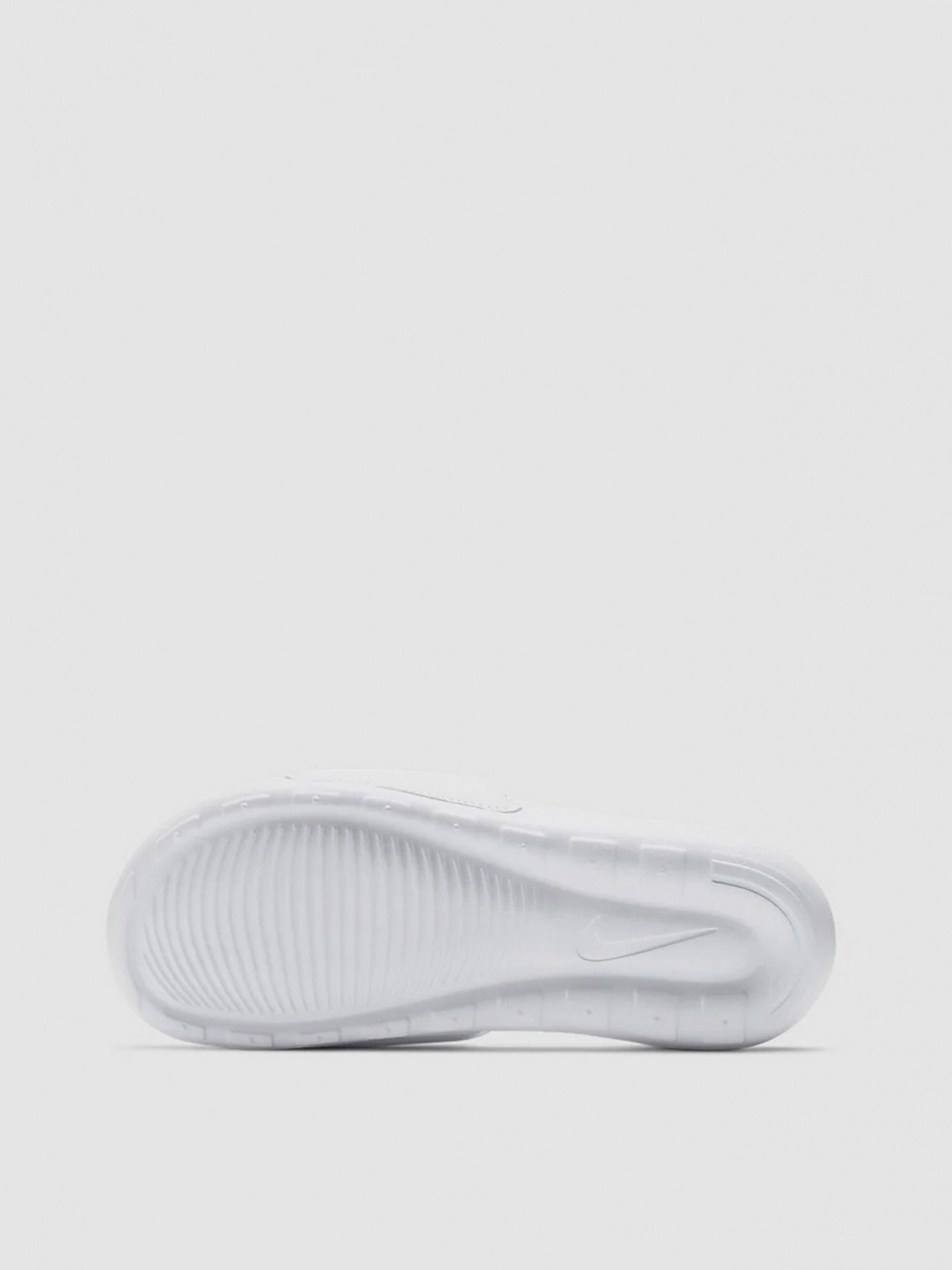 Шлёпанцы NIKE модель CN9677-100 Фото
