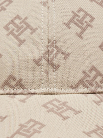 Шапки и кепки Tommy Hilfiger модель AW0AW15781-AEF Фото