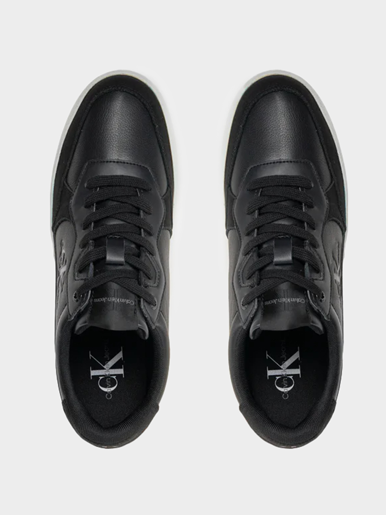 Кроссовки Calvin Klein модель YM0YM00885-0GM Фото