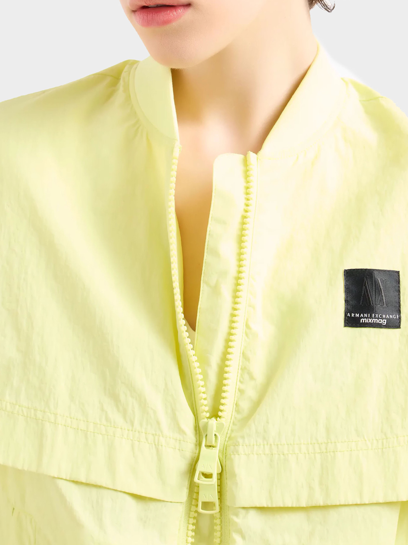 Куртки и дубленки Armani Exchange модель 3DYB46-YN5RZ-1692 Фото
