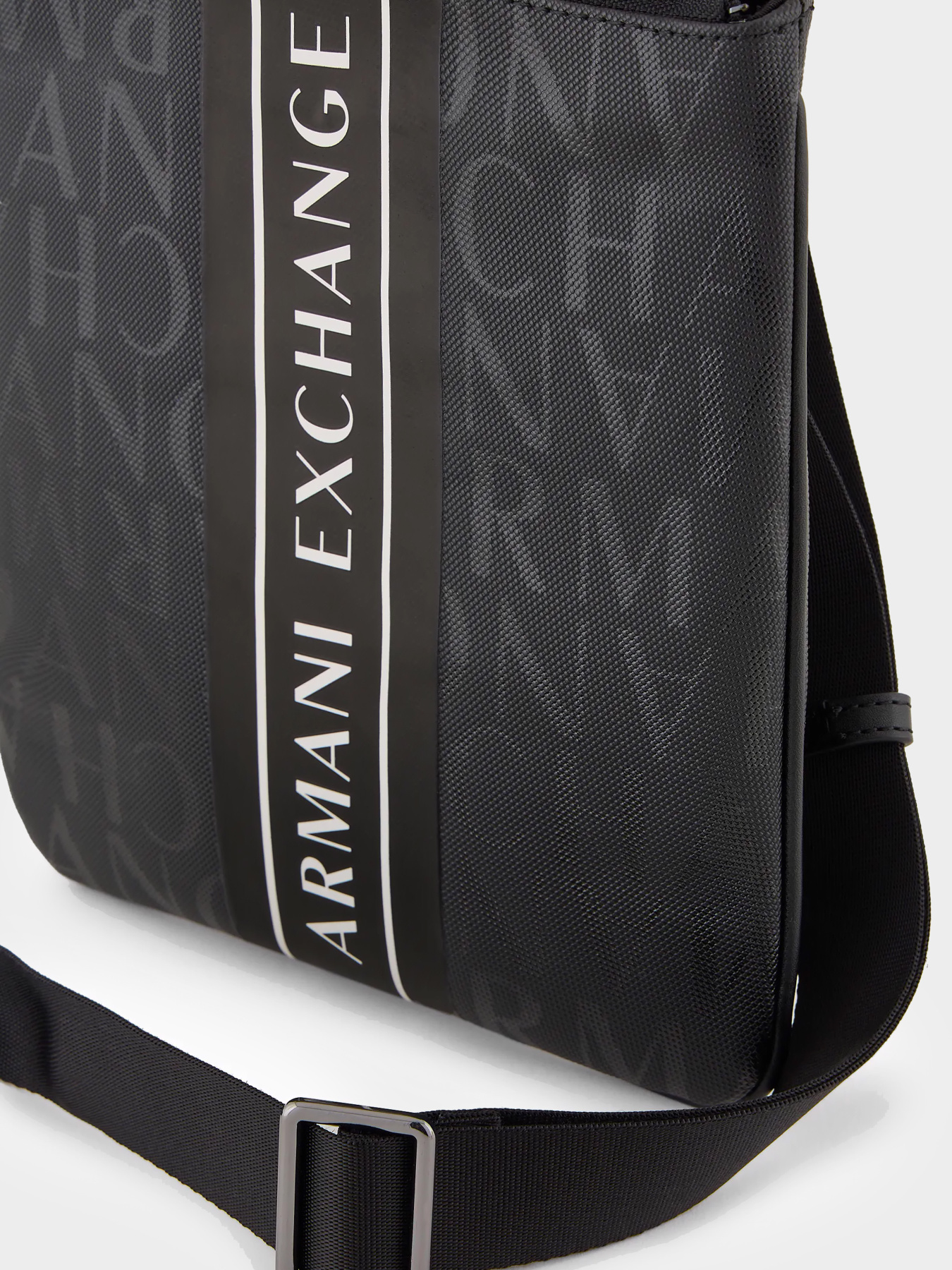 Сумки Armani Exchange модель 952397-CC831-19921 Фото