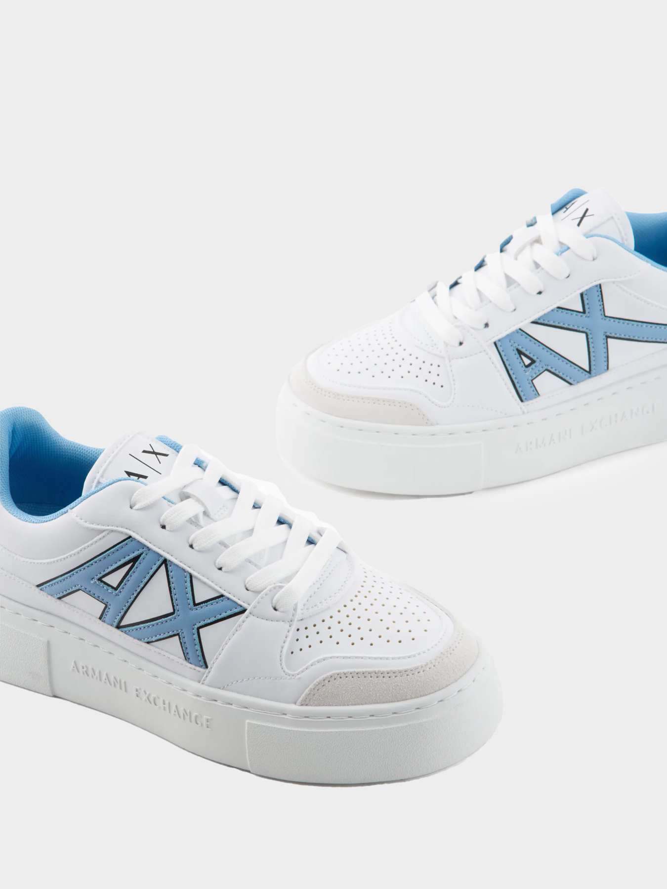 Кроссовки Armani Exchange модель XDX147-XV830-K709 Фото
