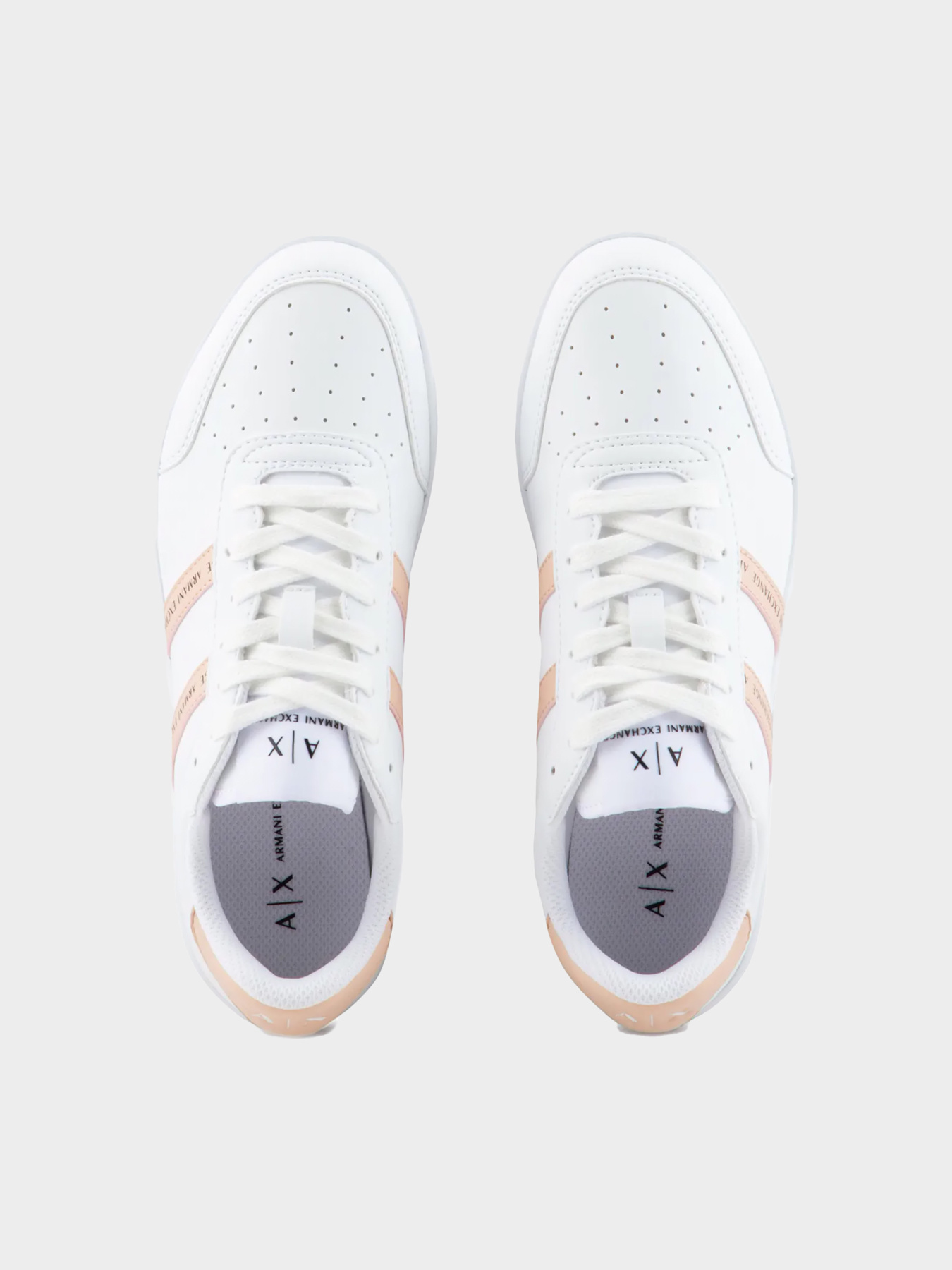 Кроссовки Armani Exchange модель XDX148-XV797-K722 Фото