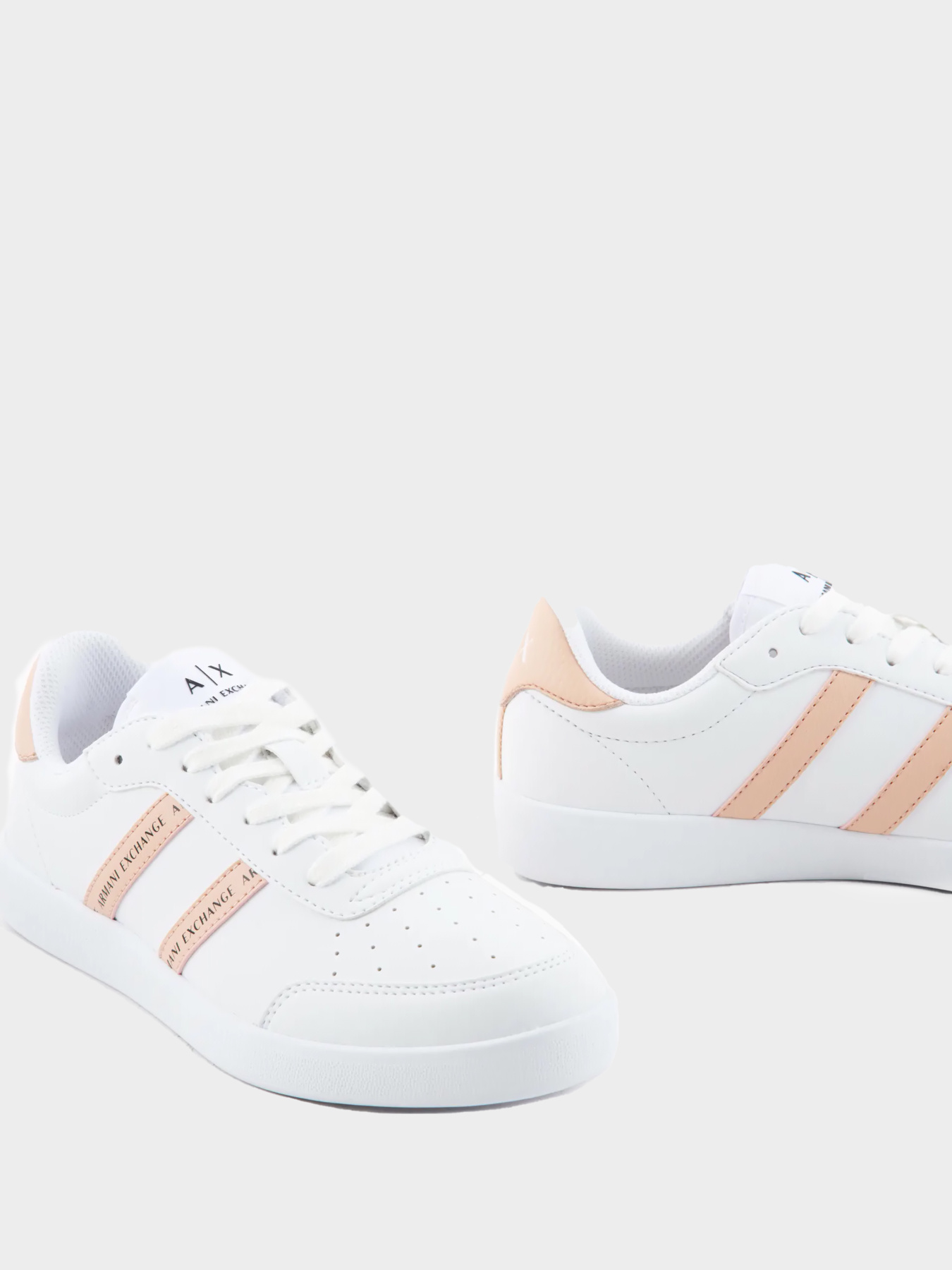 Кроссовки Armani Exchange модель XDX148-XV797-K722 Фото
