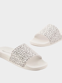 Шлёпанцы Armani Exchange модель XUP004-XV679-R326 Фото
