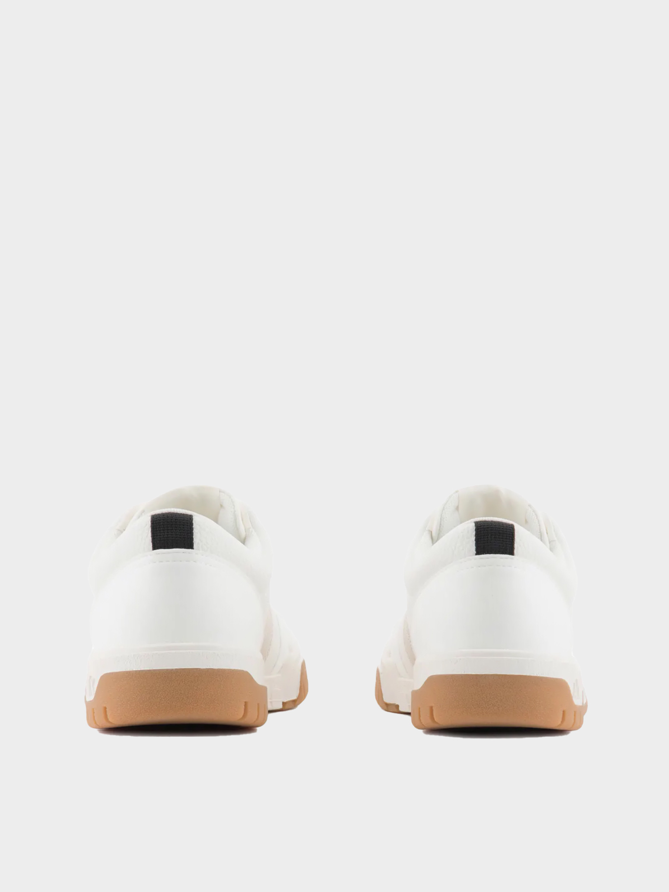Кроссовки Armani Exchange модель XUX204-XV806-S540 Фото