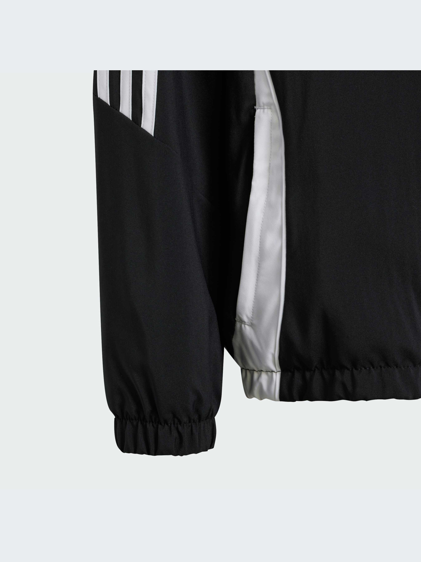 Куртки и дубленки Adidas Tiro модель IM8798-KZ Фото