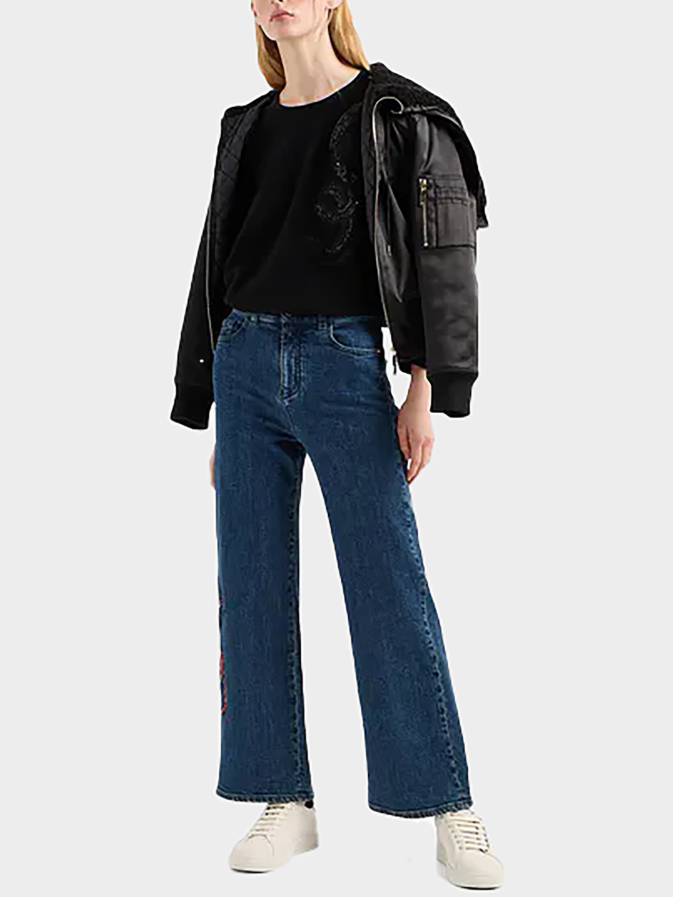 Куртки и дубленки Emporio Armani модель EW000003-AF10004-UC001 Фото