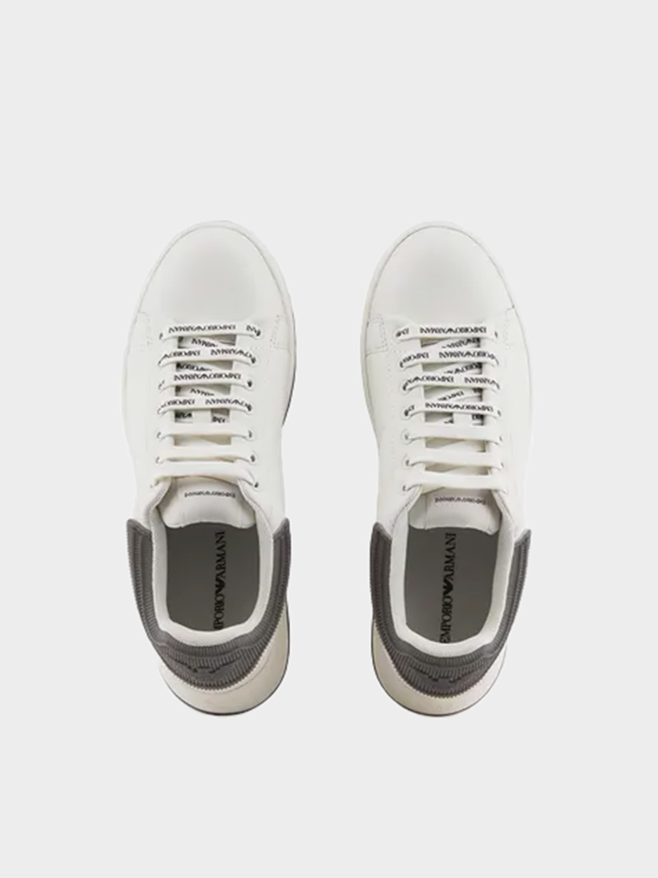 Кроссовки Emporio Armani модель X3X024-XR128-C660 Фото