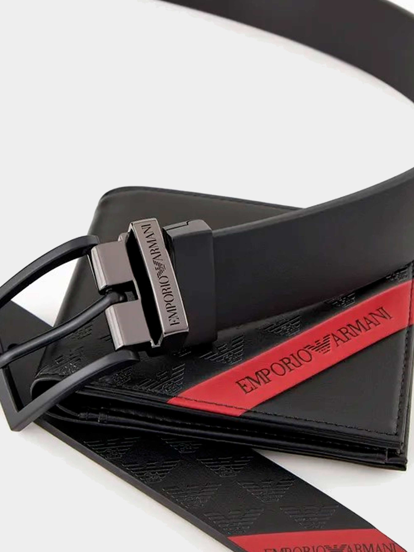 Кошельки Emporio Armani модель Y4R538-YQ12V-80681 Фото