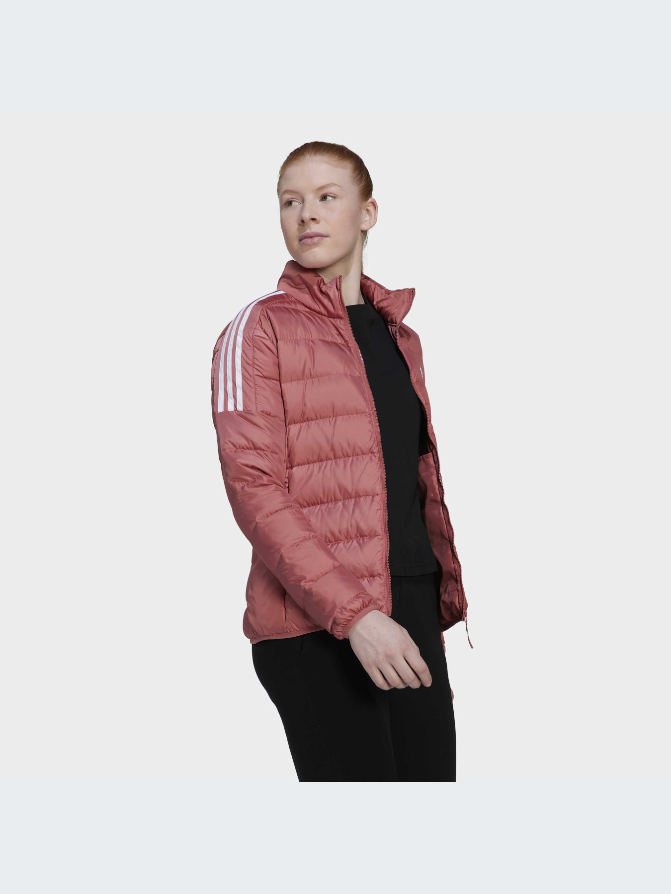 Куртки и дубленки Adidas модель HK4663-KZ Фото