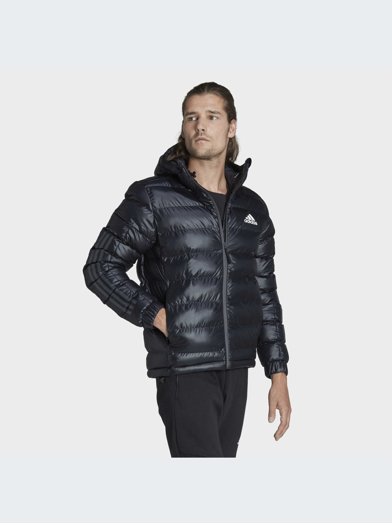 Куртки и дубленки Adidas модель HK6669-KZ Фото