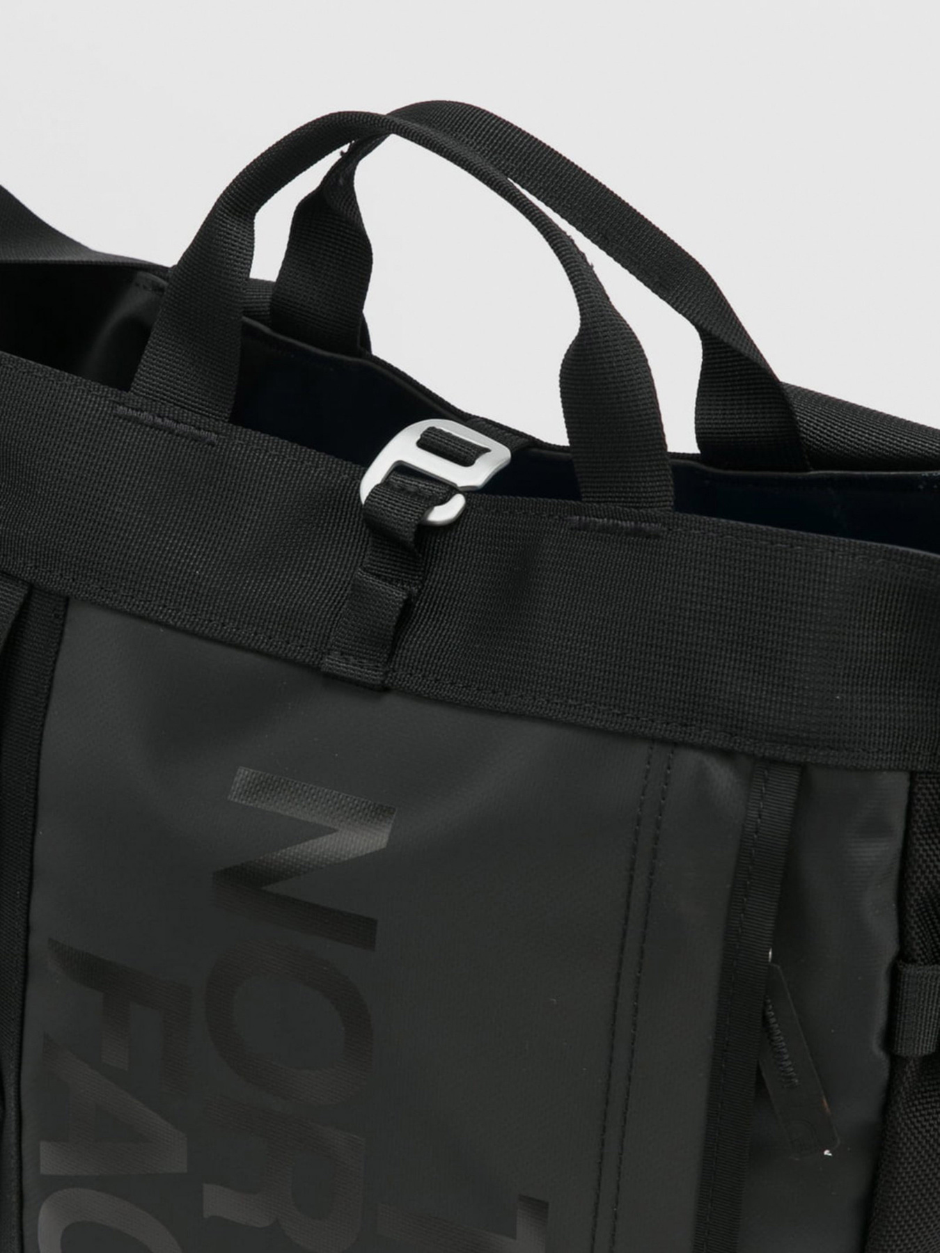 Рюкзаки The North Face модель NF0A3KX2KX71 Рюкзаки The North Face модель NF0A3KX2KX71 Фото