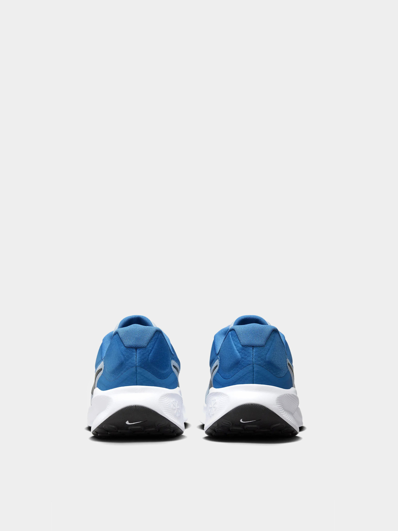 Кроссовки NIKE модель FB2207-402 Фото