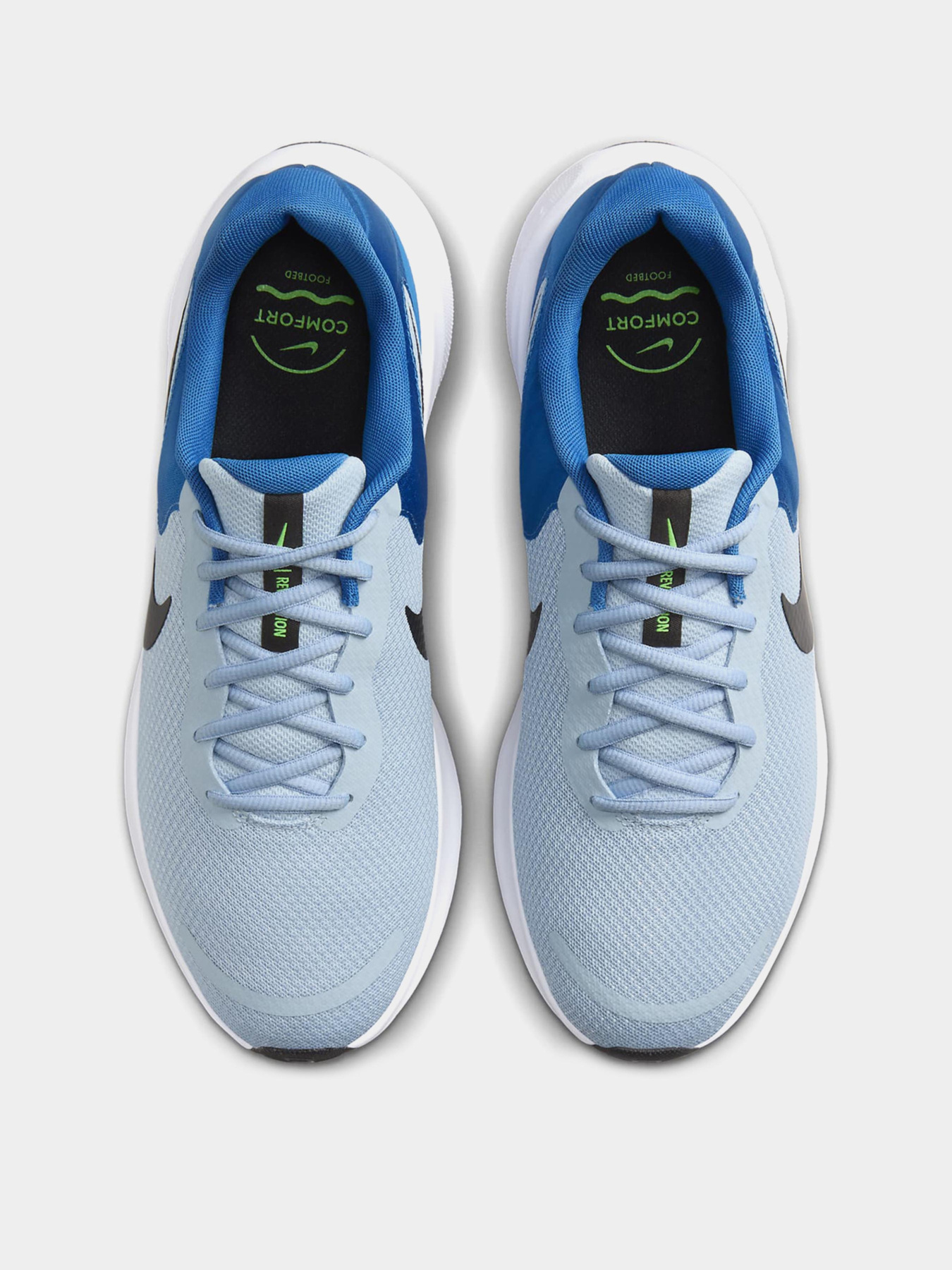 Кроссовки NIKE модель FB2207-402 Фото