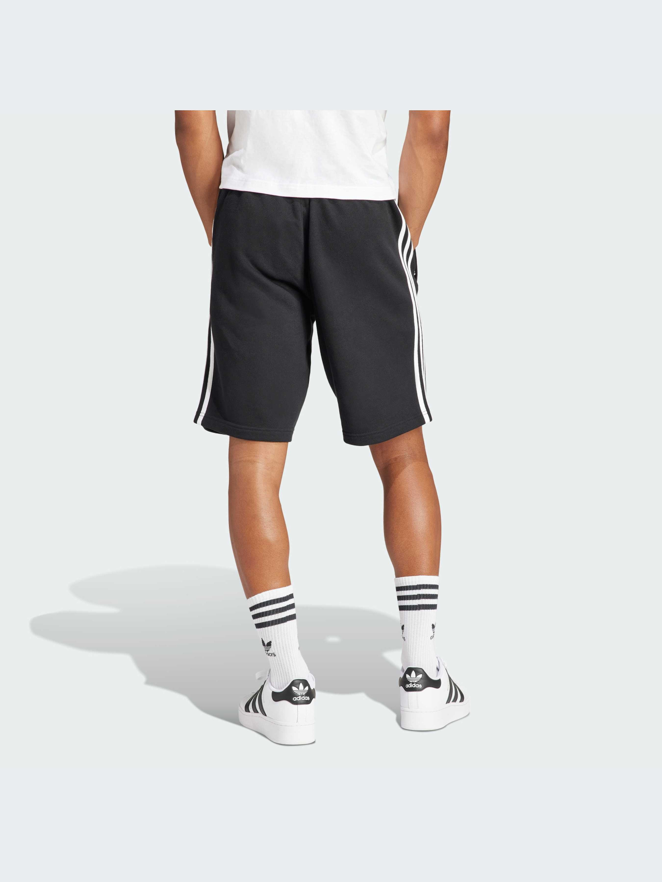 Шорты Adidas Adicolor модель IU2337-KZ Фото