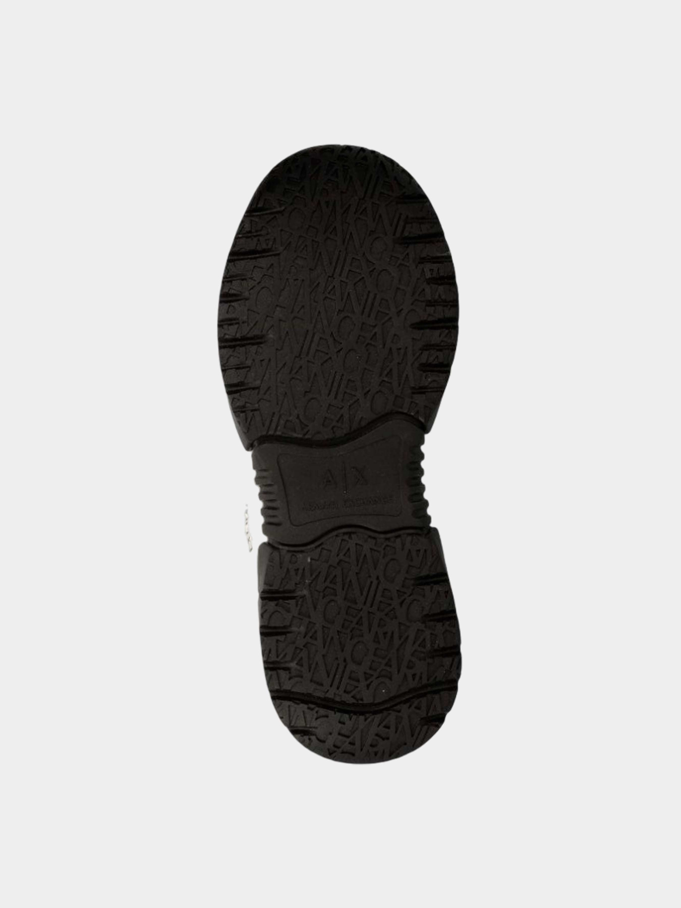 Кроссовки Armani Exchange модель XDX120-XV708-T802 Фото