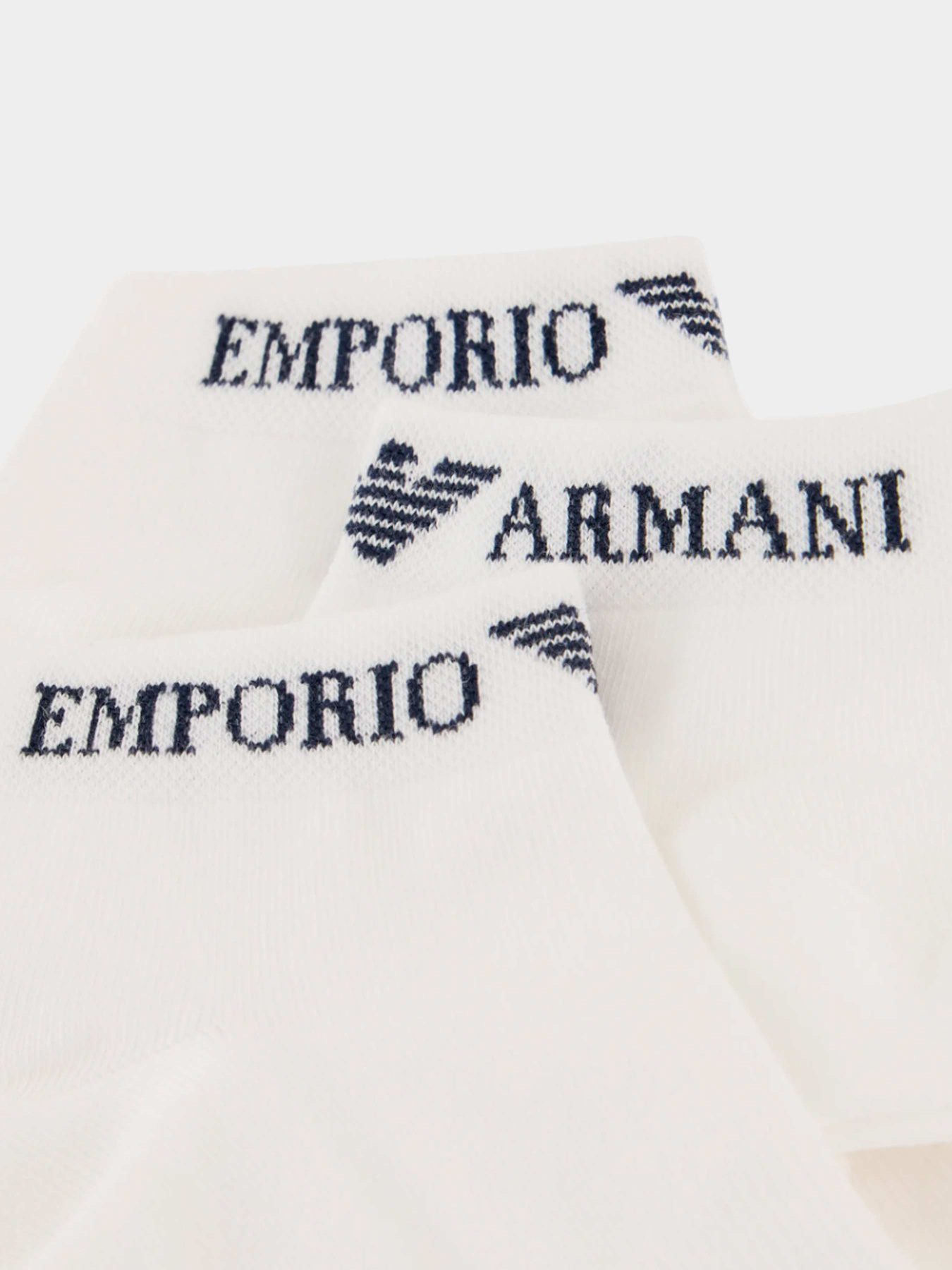 Носки и гольфы Emporio Armani модель 300048-4R254-16510 Фото