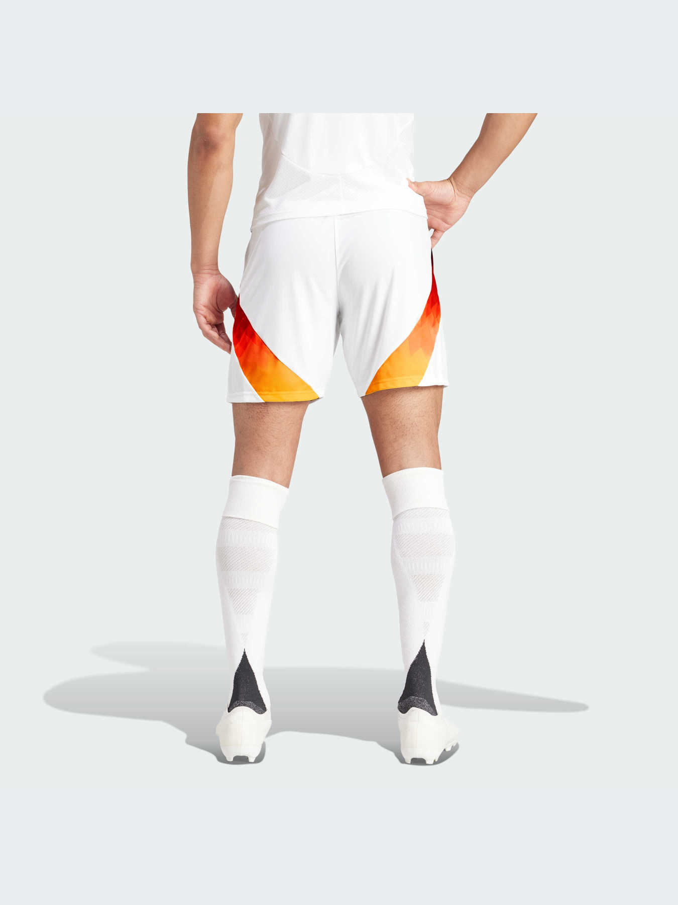 Шорты Adidas модель IP8151-KZ Фото