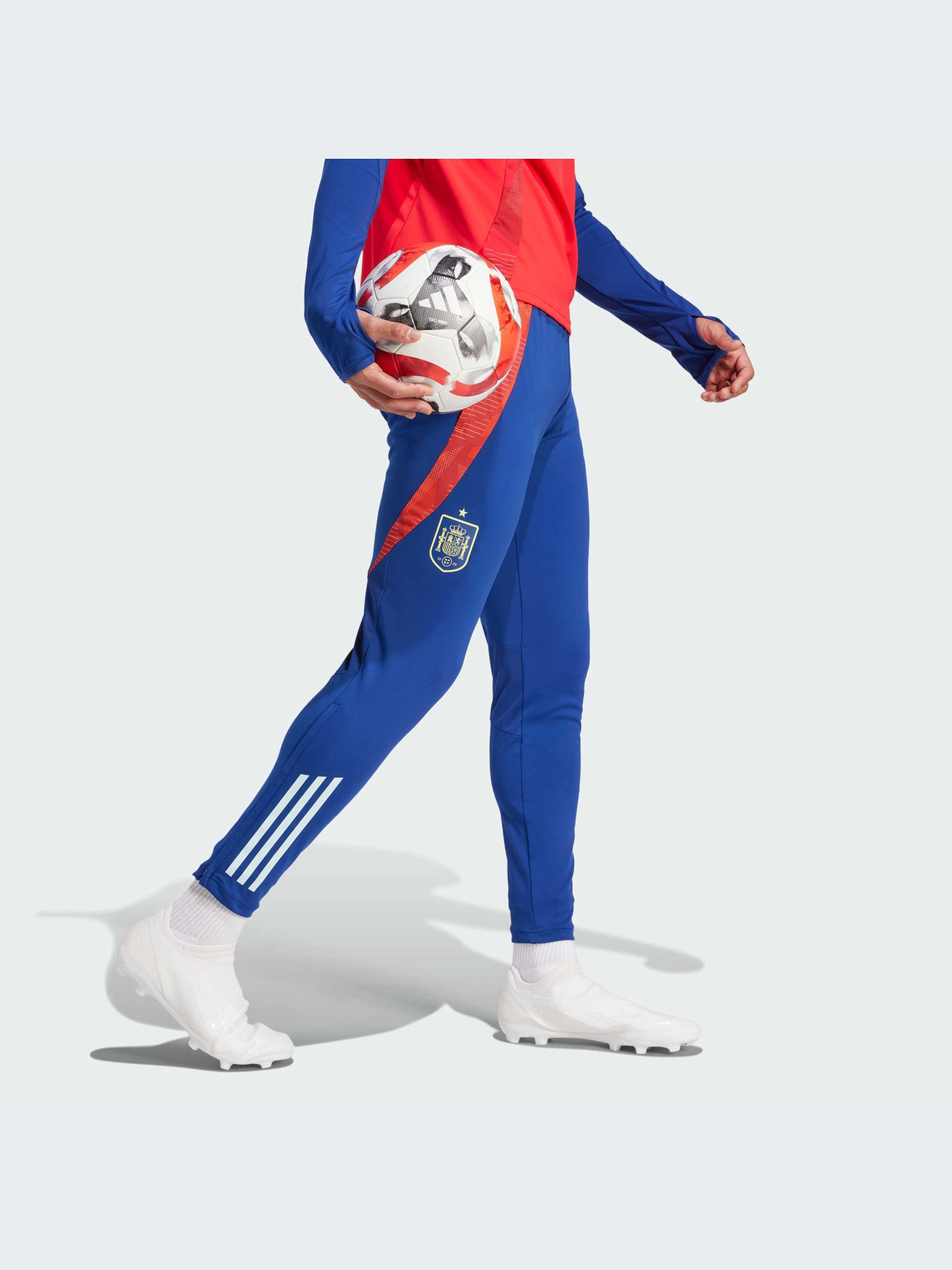 Брюки Adidas Tiro модель IP6405-KZ Фото