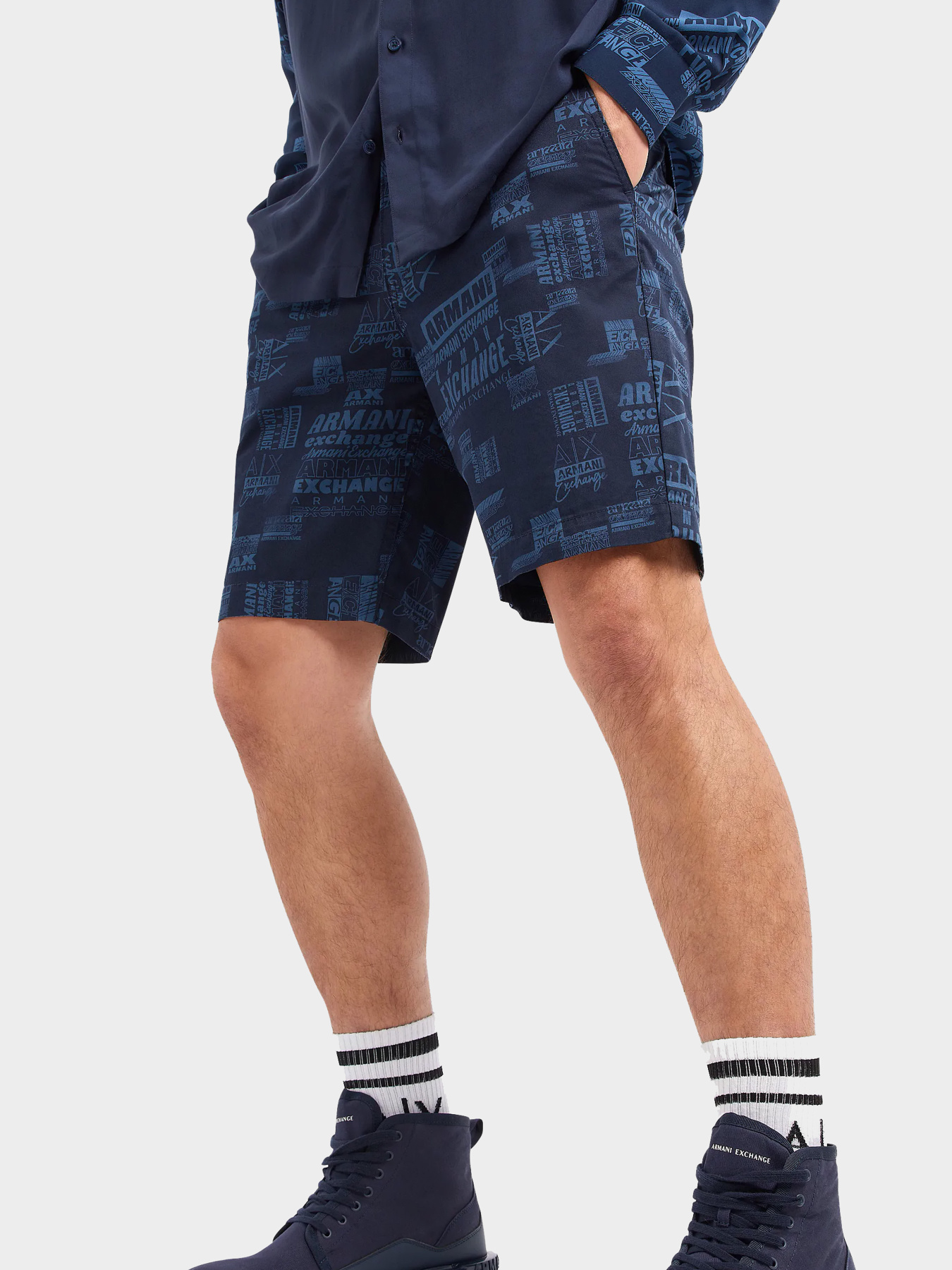 Шорты Armani Exchange модель 3DZS01-ZN24Z-75AA Шорты Armani Exchange модель 3DZS01-ZN24Z-75AA Фото