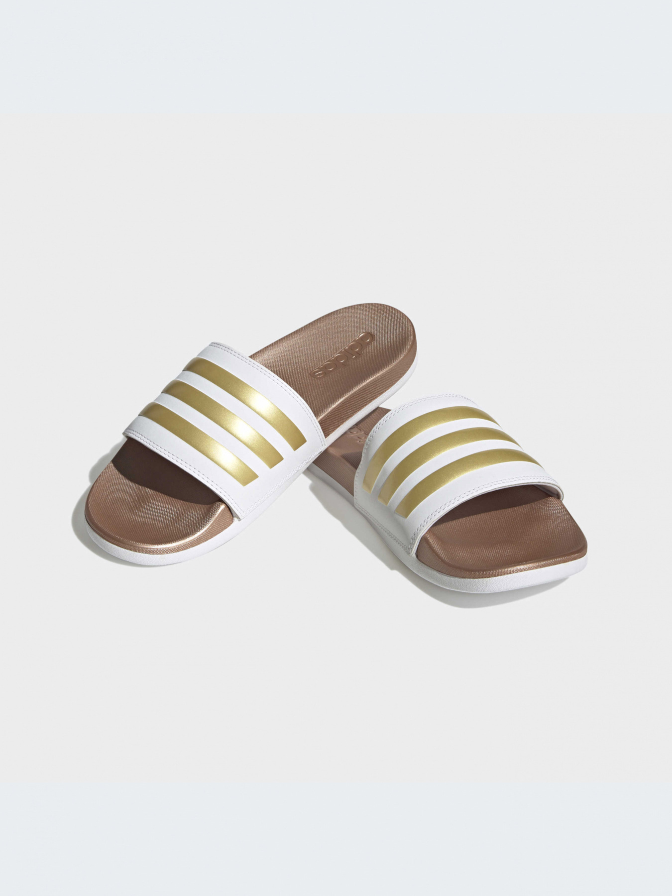 Шлёпанцы Adidas модель H03618 Фото