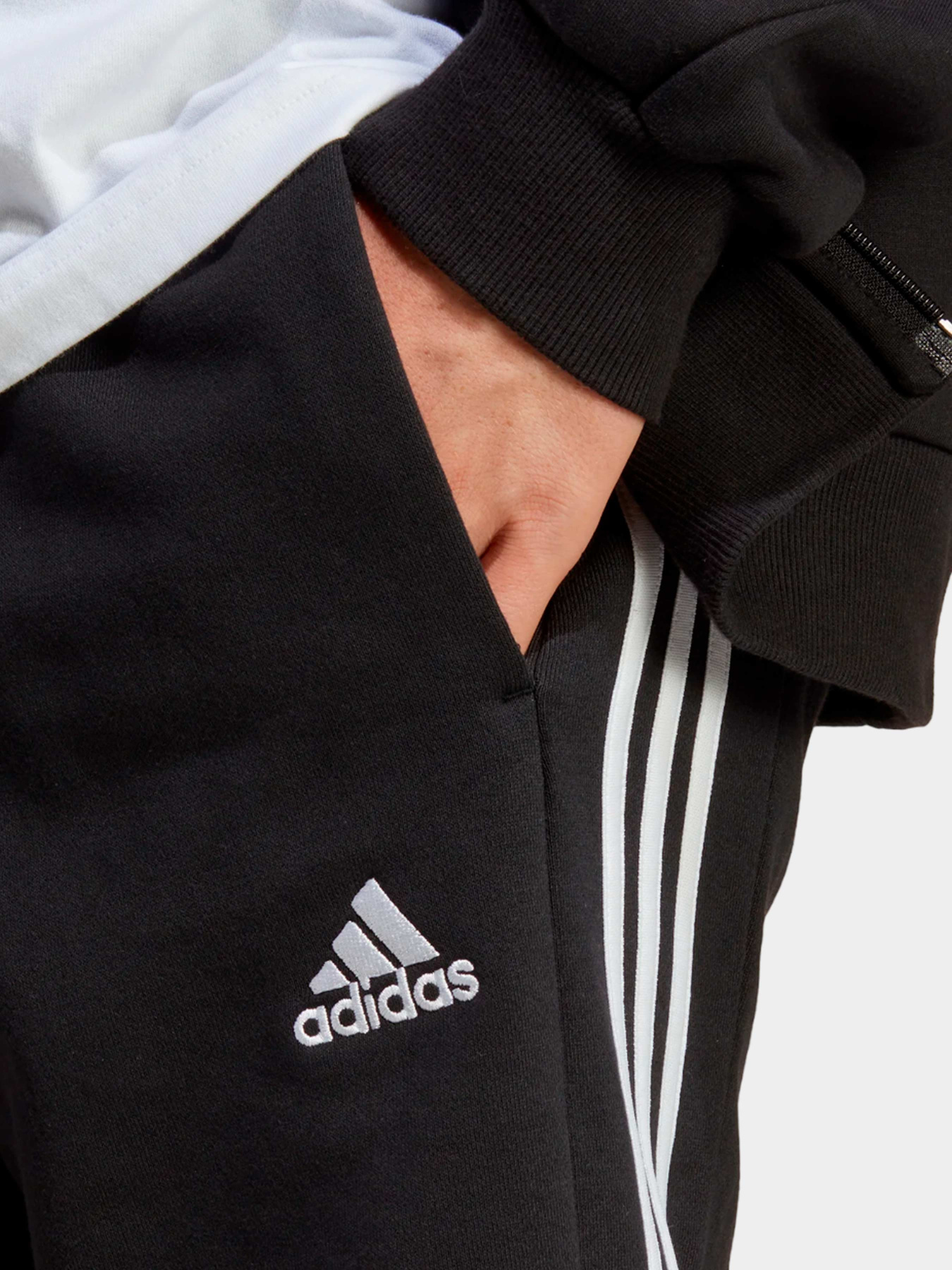 Шорты Adidas модель IC9435 Фото