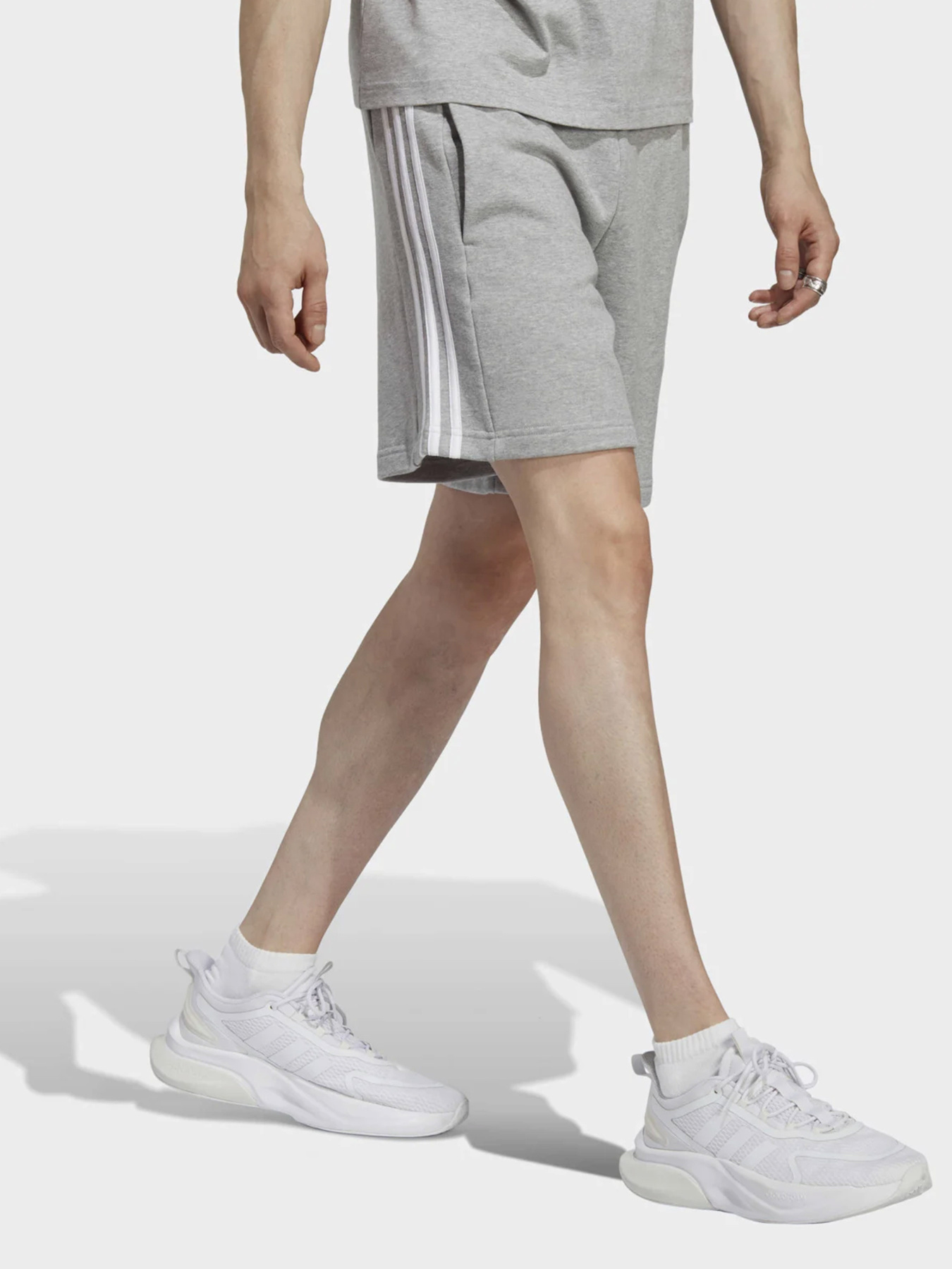 Шорты Adidas модель IC9437 Фото
