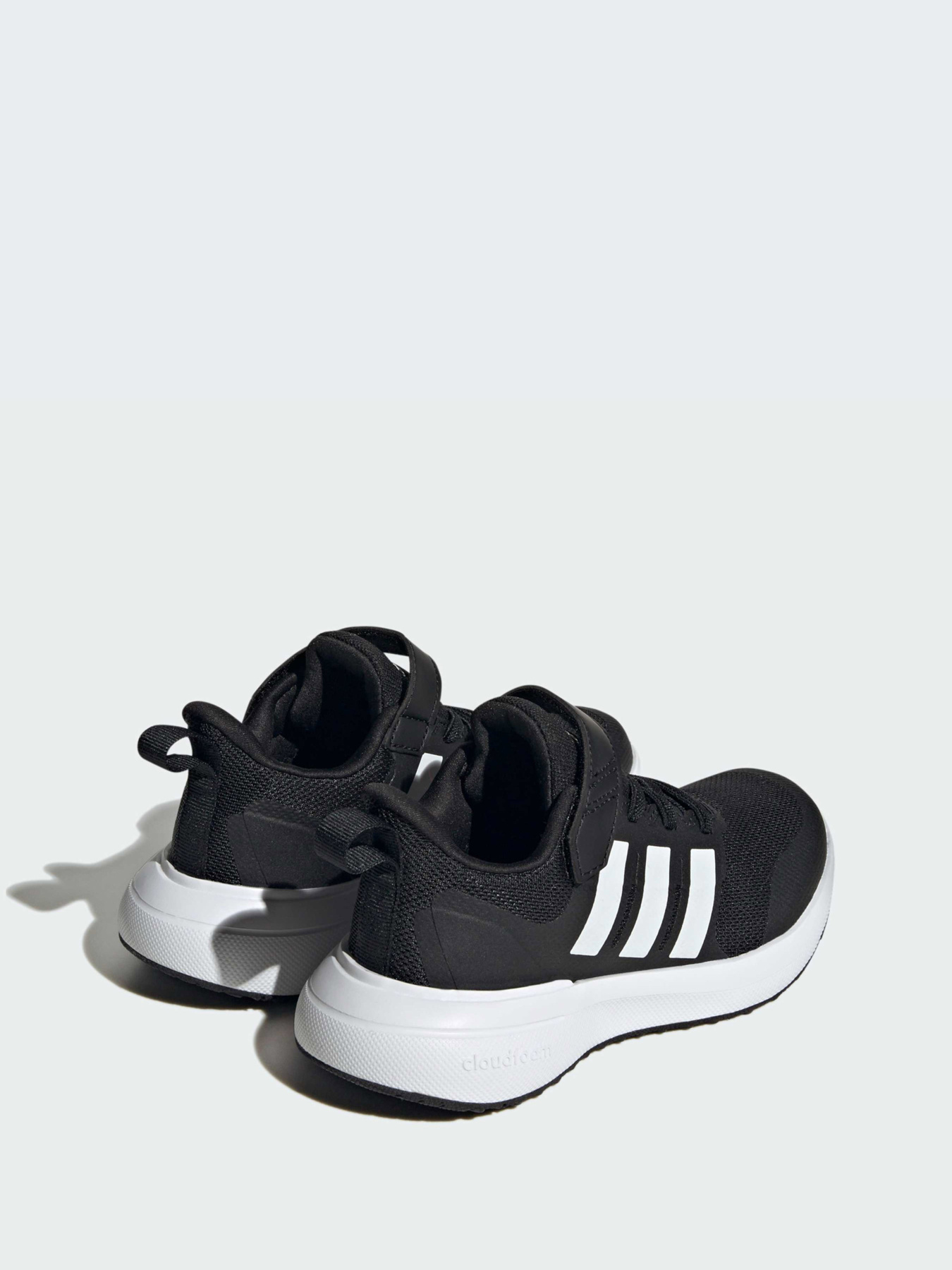 Кроссовки Adidas модель IG5387 Фото